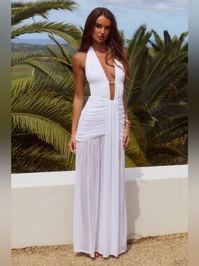 RUNAWAY THE LABEL ADRIANNA PLUNGE RUCHED MAXI DRESS - WHITE size XL